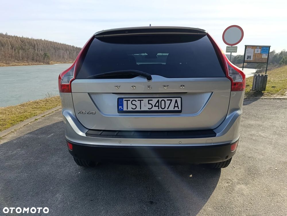Volvo XC 60 D3 Edition Pro - 4
