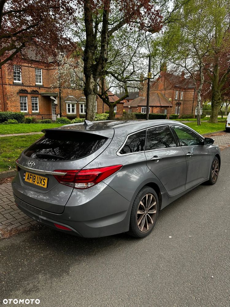Hyundai i40 Kombi 1.7 CRDi Trend - 2