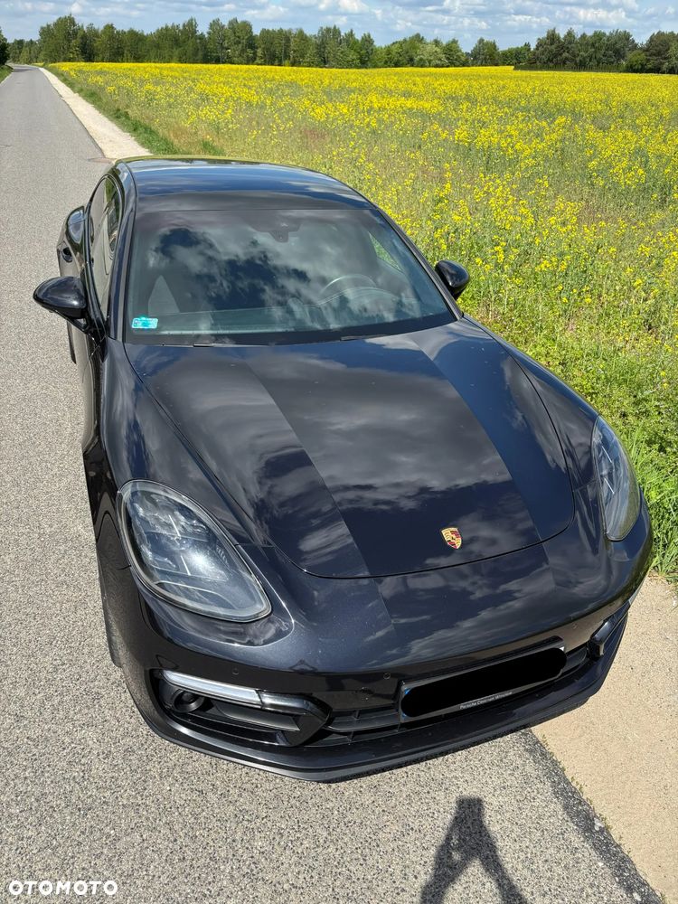 Porsche Panamera GTS - 9