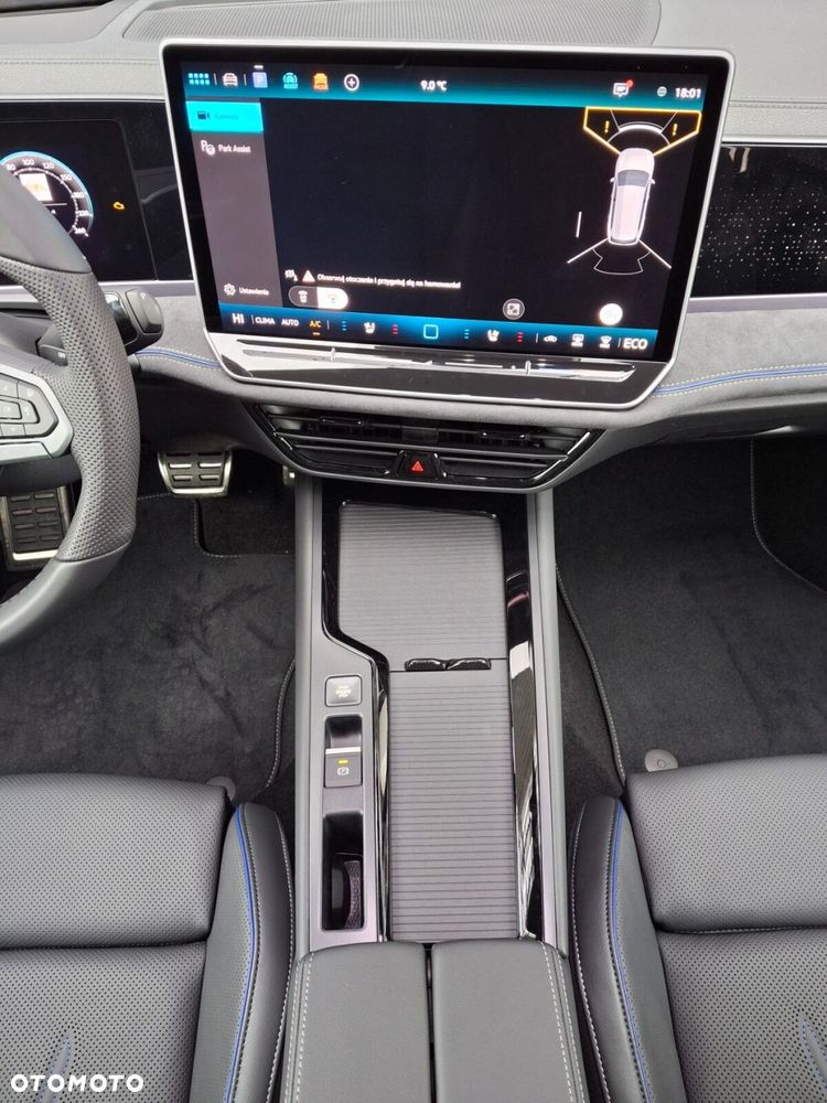 Volkswagen Passat - 26