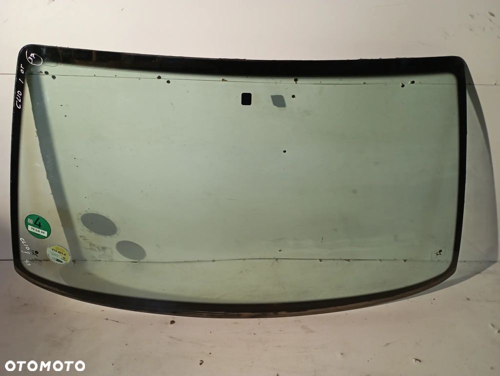 Szyba przednia czołowa Renault Clio I - 1