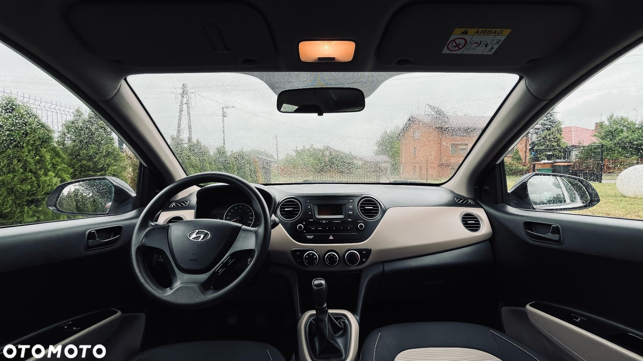 Hyundai i10 - 15