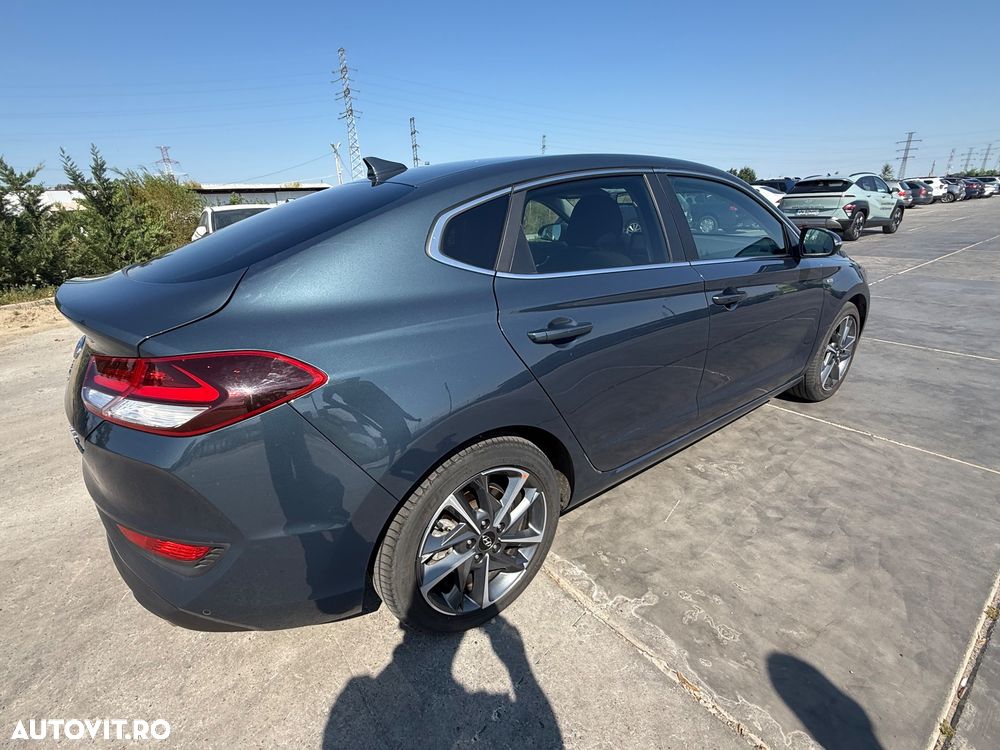 Hyundai i30 1.5 T-GDI MHEV 160CP Exclusive - 8