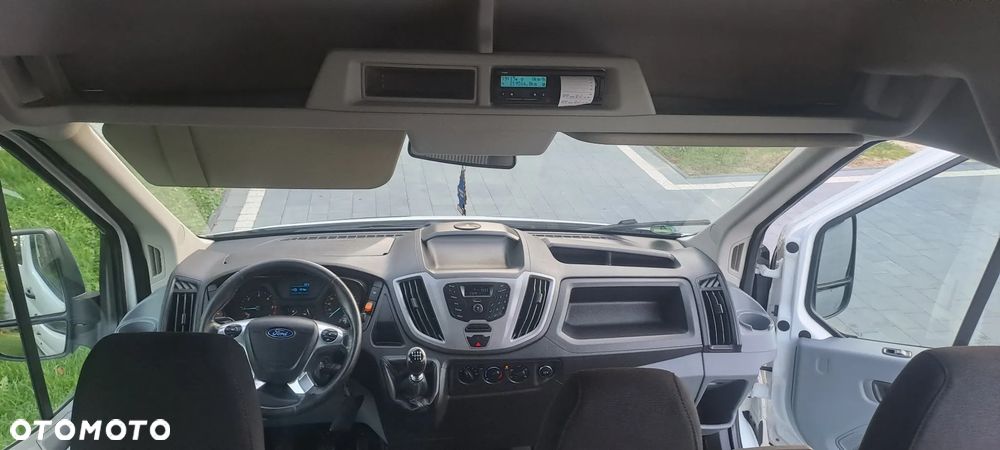 Ford Transit - 11