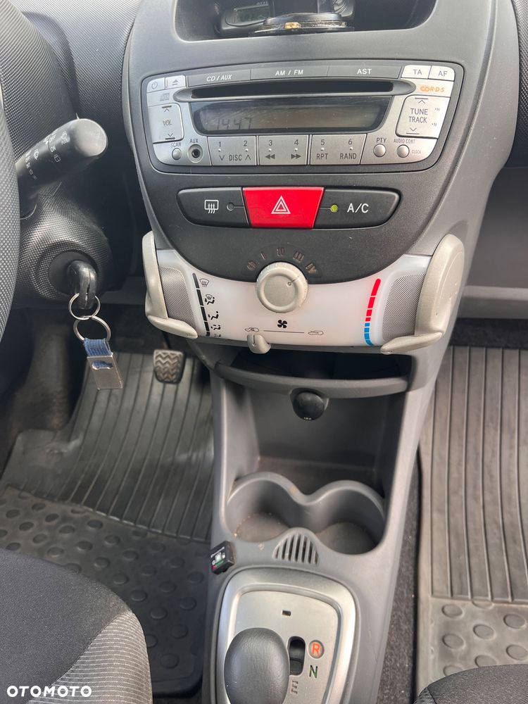 Toyota Aygo 1.0 VVT-i Sol MM - 8