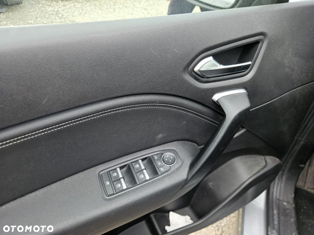 Renault Captur E-TECH Full 145 TECHNO FAST TRACK - 14