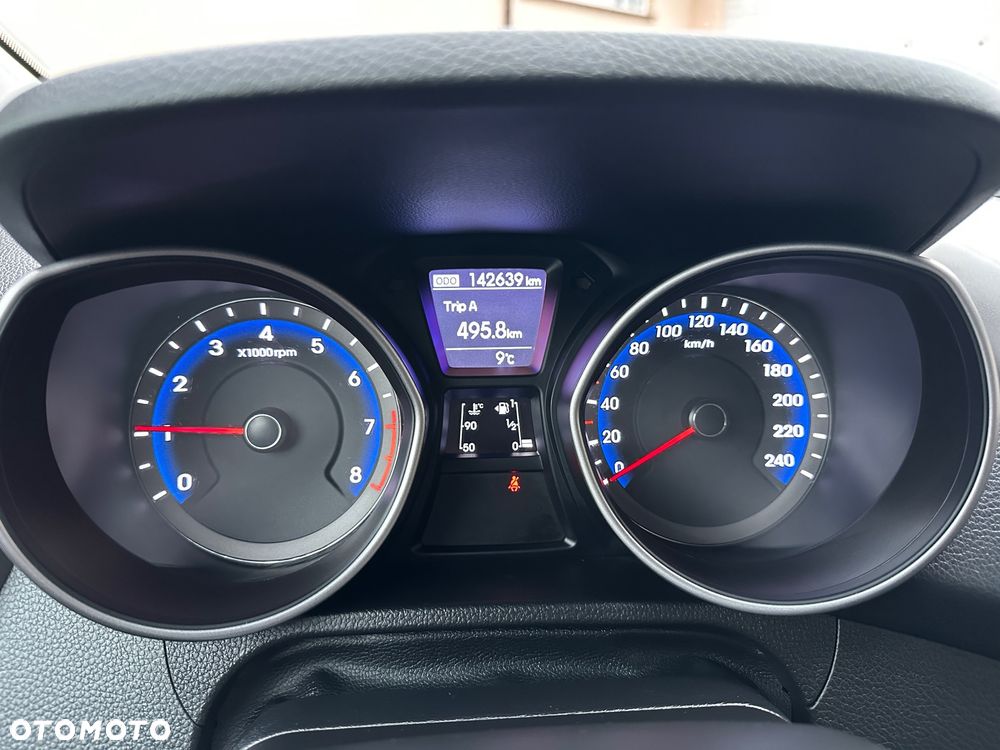 Hyundai i30 blue Kombi 1.6 GDi Passion - 23