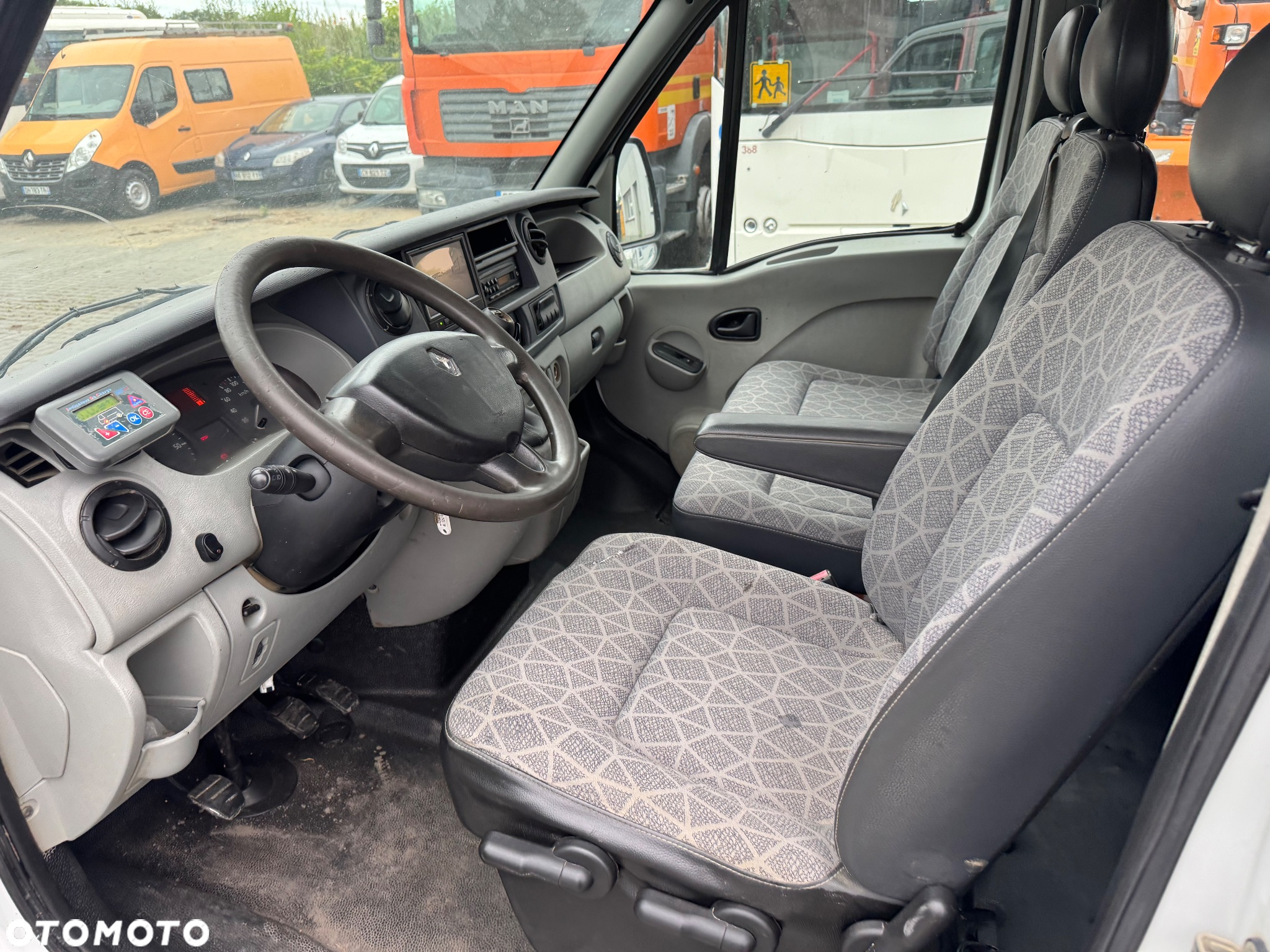 Renault Master 2009 r. Wywrotka Kiper Brygadówka 7 Osobowy Dubelkabina Dobelkabina Wywrot Doka - 21