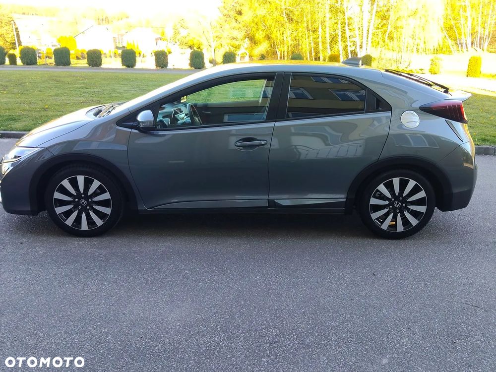 Honda Civic 1.8 i-VTEC Executive - 9