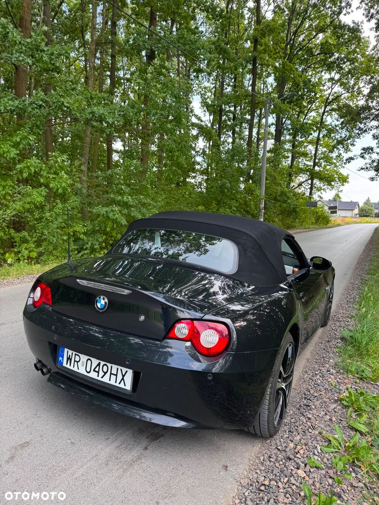 BMW Z4 2.2i - 8