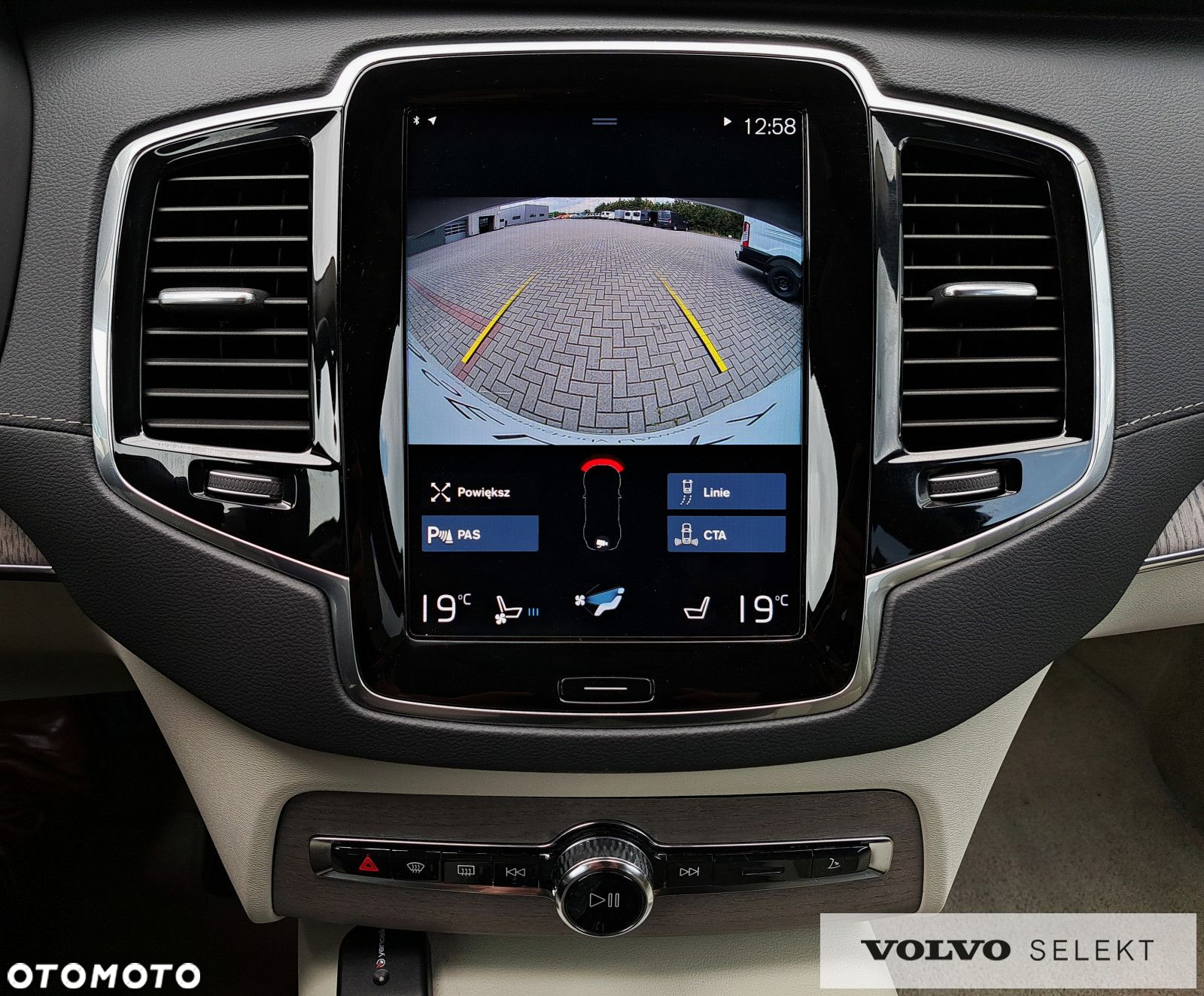 Volvo XC 90 - 24