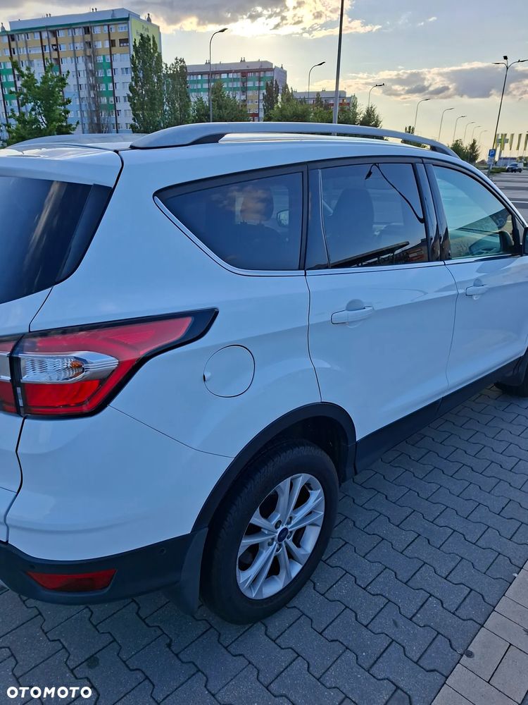 Ford Kuga 2.0 TDCi FWD Titanium Plus - 2