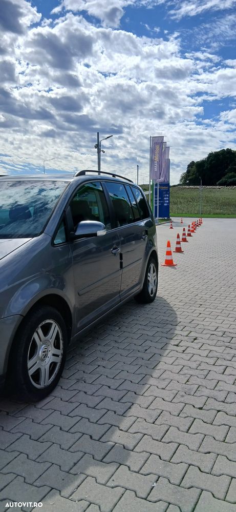 Volkswagen Touran 1.9 TDI - 5