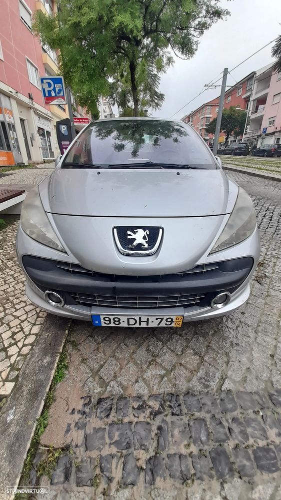 Peugeot 207 1.6 HDi Sport - 3