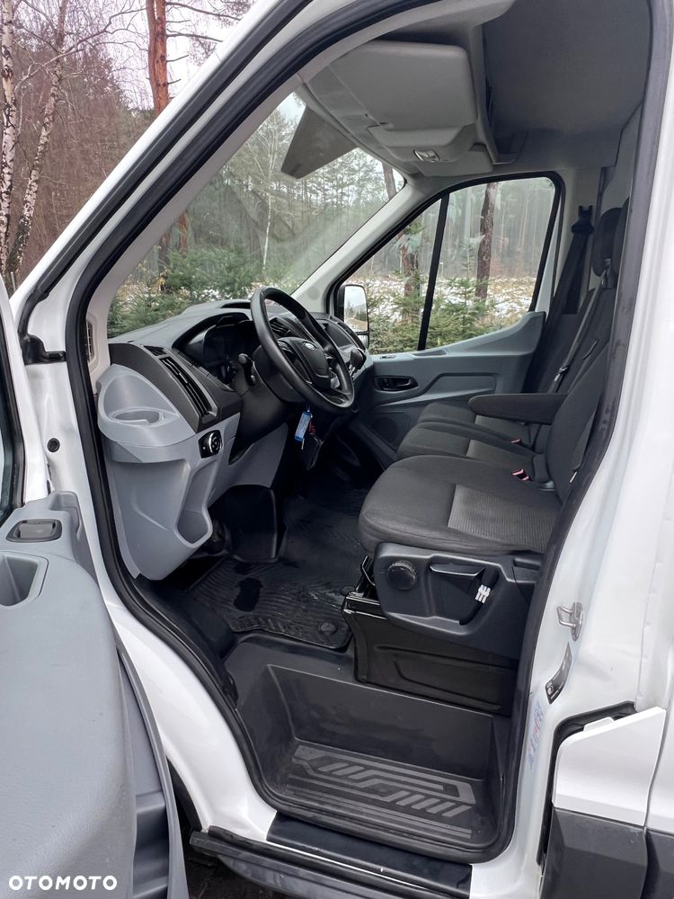 Ford TRANSIT - 21