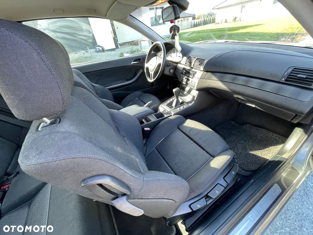 BMW Seria 3 318Ci - 12