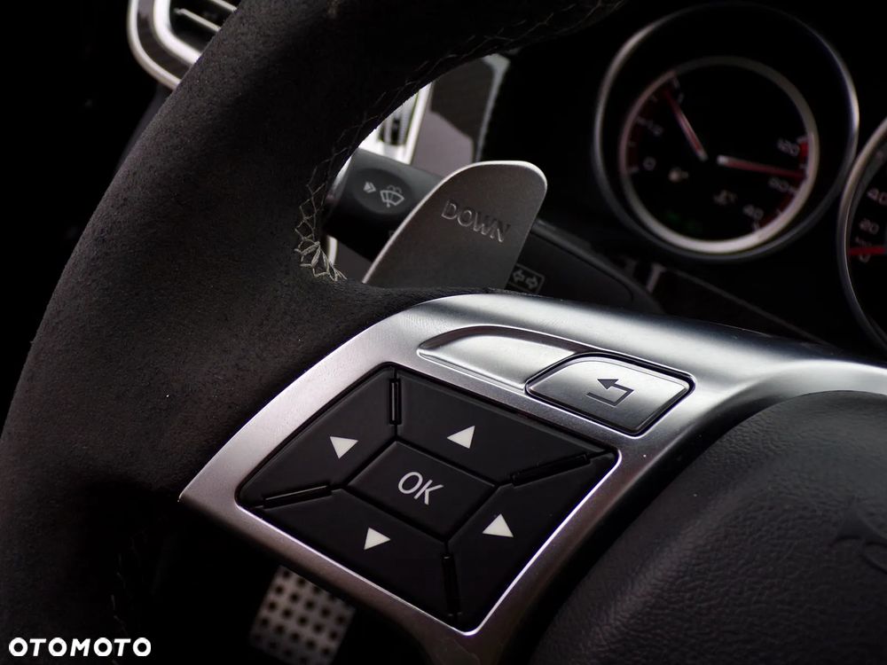 Mercedes-Benz Klasa E - 19