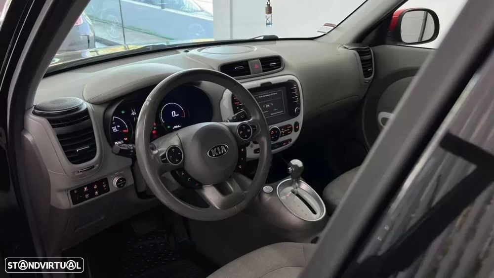 Kia e-Soul EV - 15