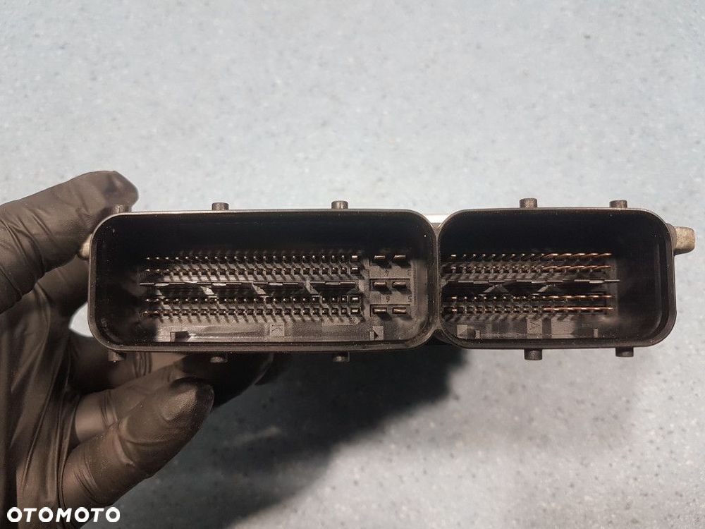 SKODA OCTAVIA II LIFT 2.0 TDI STEROWNIK SILNIKA 03L906018C CFHC - 3