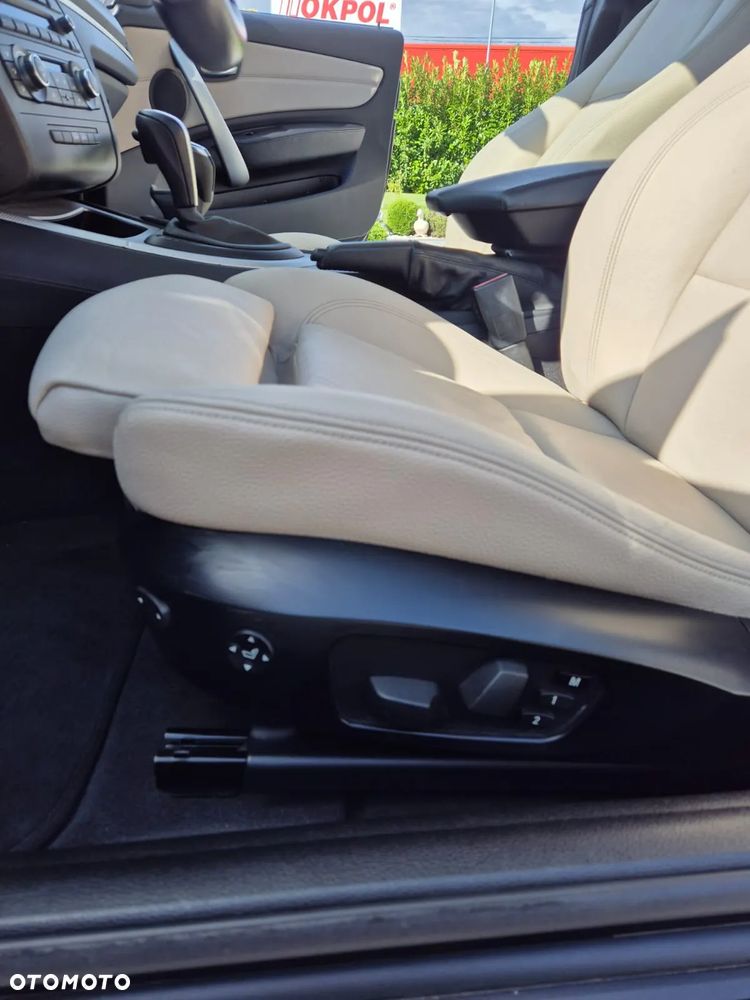 BMW Seria 1 125i Coupe - 17