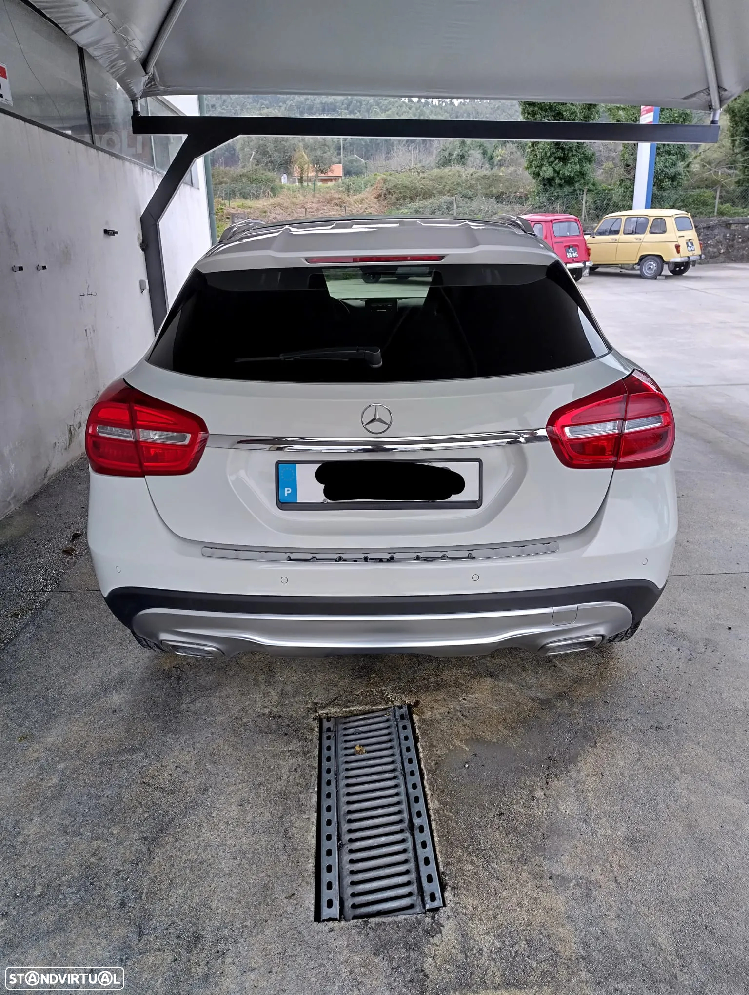 Mercedes-Benz GLA 180 CDi Urban Aut. - 2