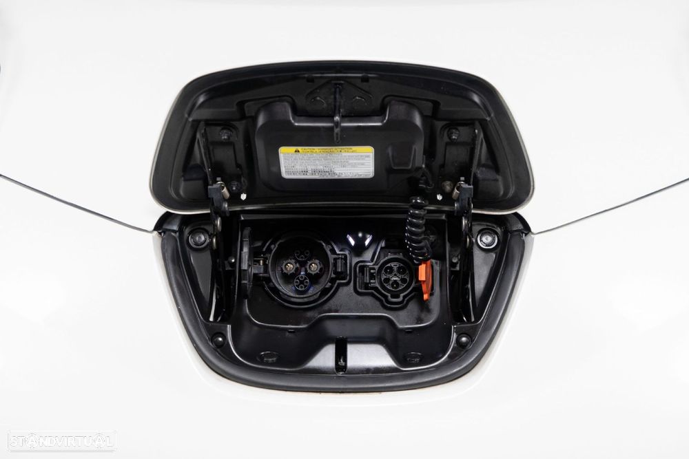 Nissan Leaf Tekna 30 kWh - 17