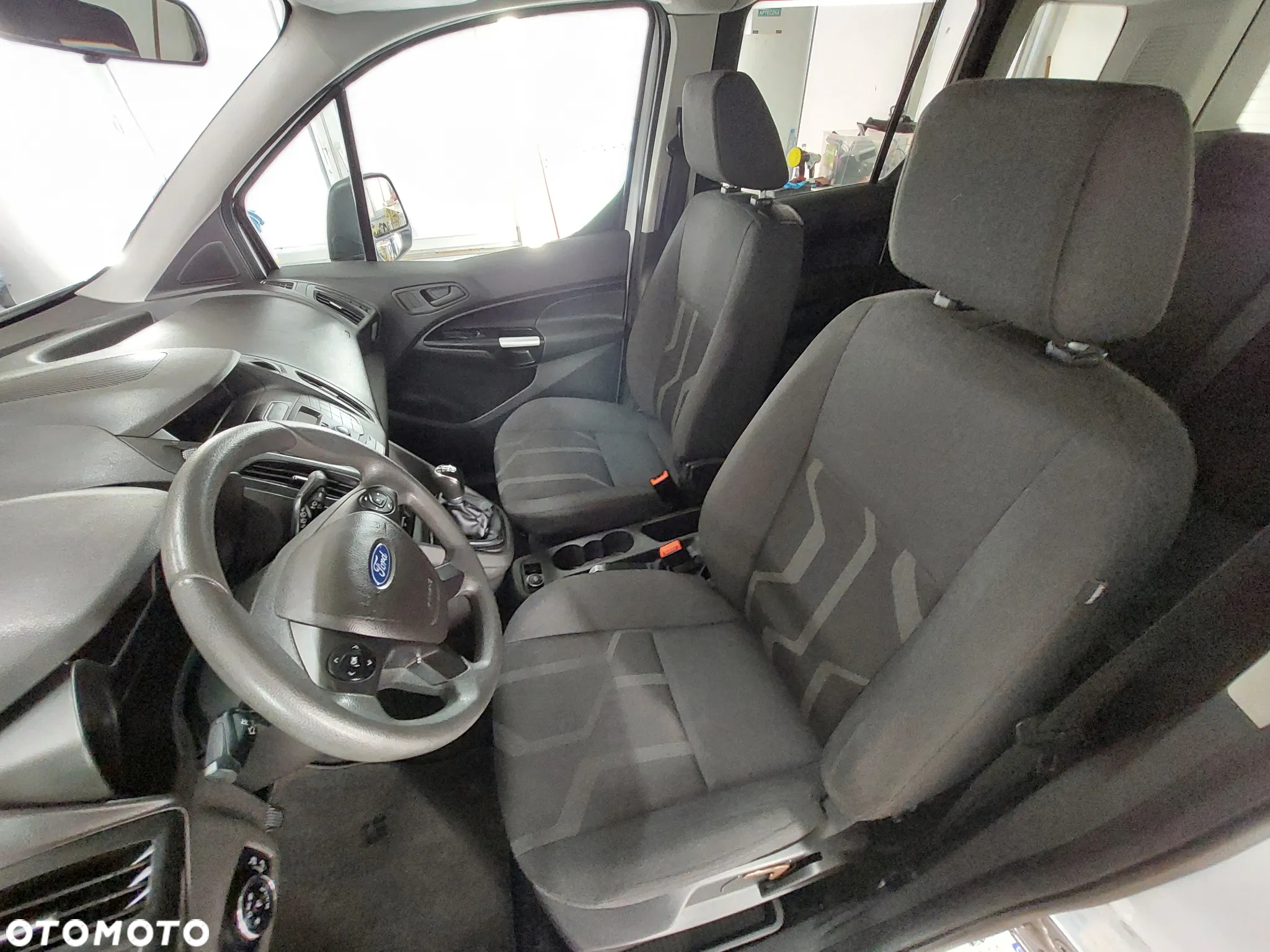 Ford Tourneo Connect 1.5 EcoBlue Trend - 9