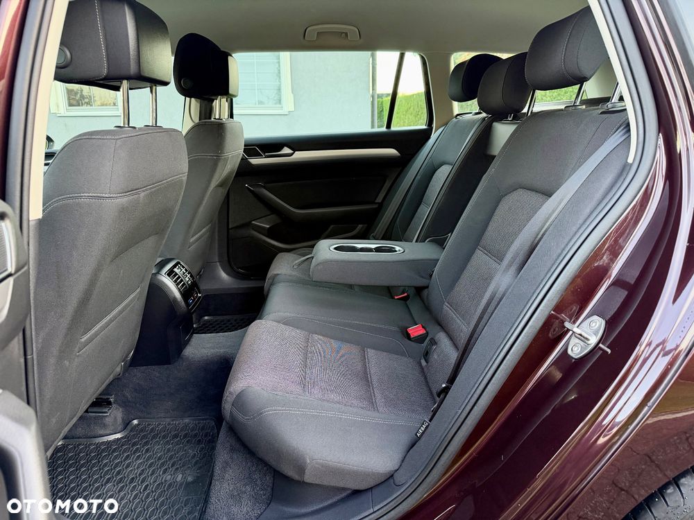 Volkswagen Passat 1.8 TSI BMT Highline - 21
