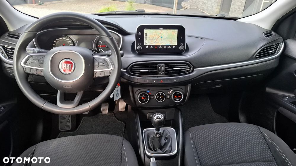 Fiat Tipo 1.4 T-Jet Business Line - 19