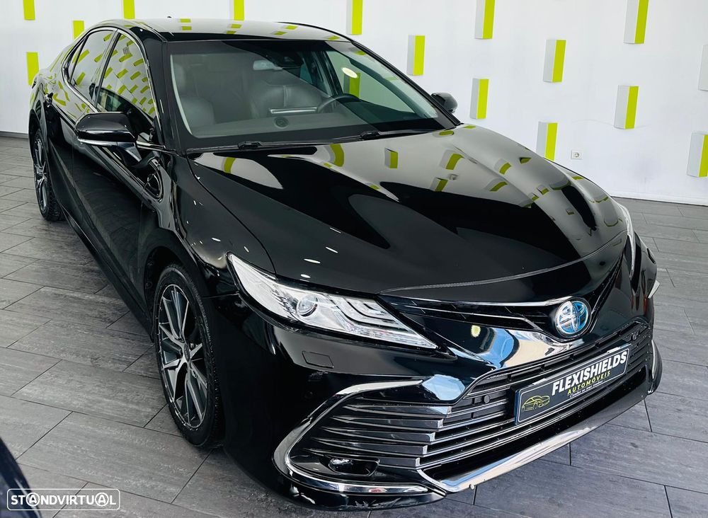 Toyota Camry - 2