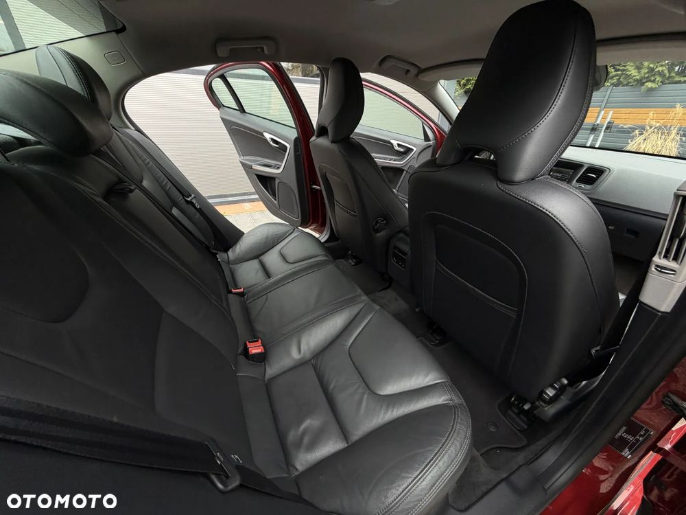 Volvo S60 D4 Geartronic Summum - 21