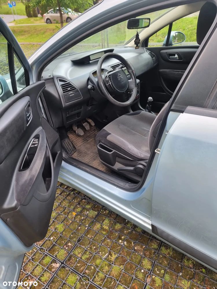 Citroën C4 1.6 HDi Impress - 7