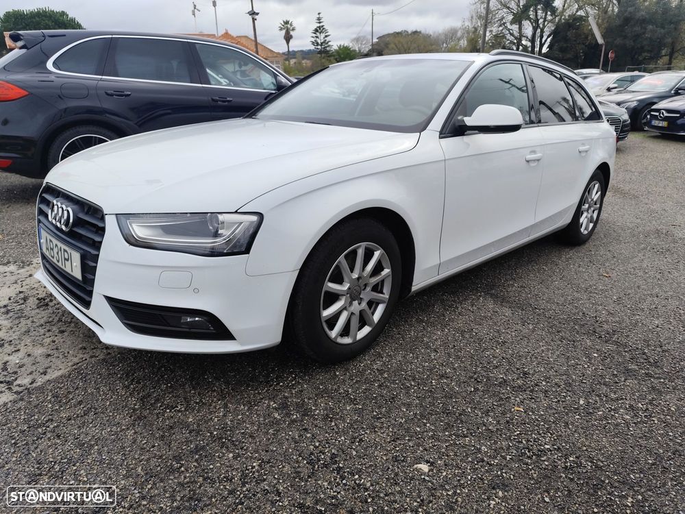 Audi A4 Avant 2.0 TDI Business Line Sport - 6