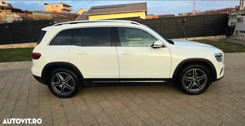 Mercedes-Benz GLB 220 d 4MATIC 8G-DCT AMG Line - 10