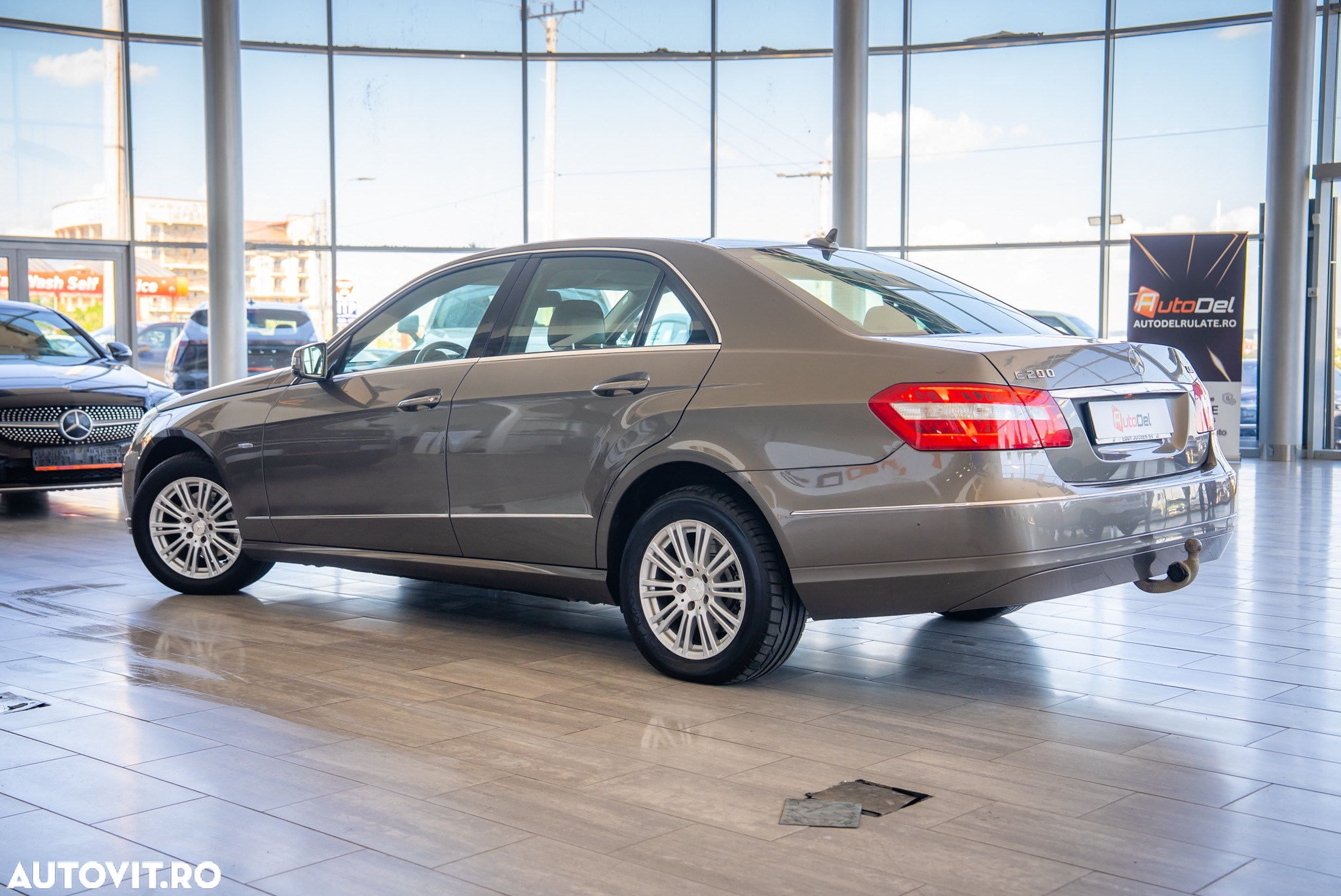 Mercedes-Benz E 200 CDI BlueEfficiency - 9