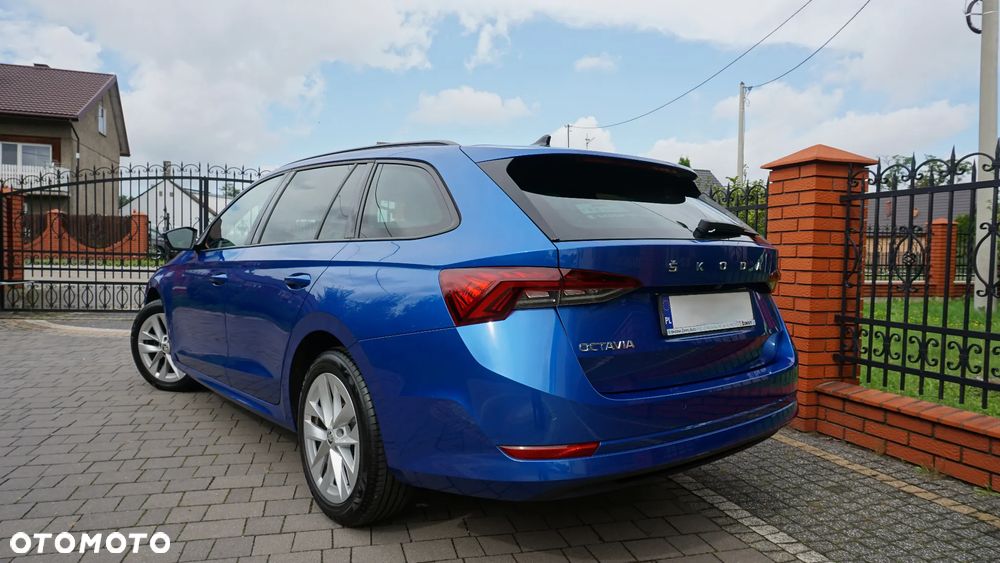 Skoda Octavia 2.0 TDI SCR Ambition DSG - 3