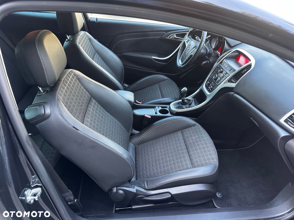 Opel Astra - 18