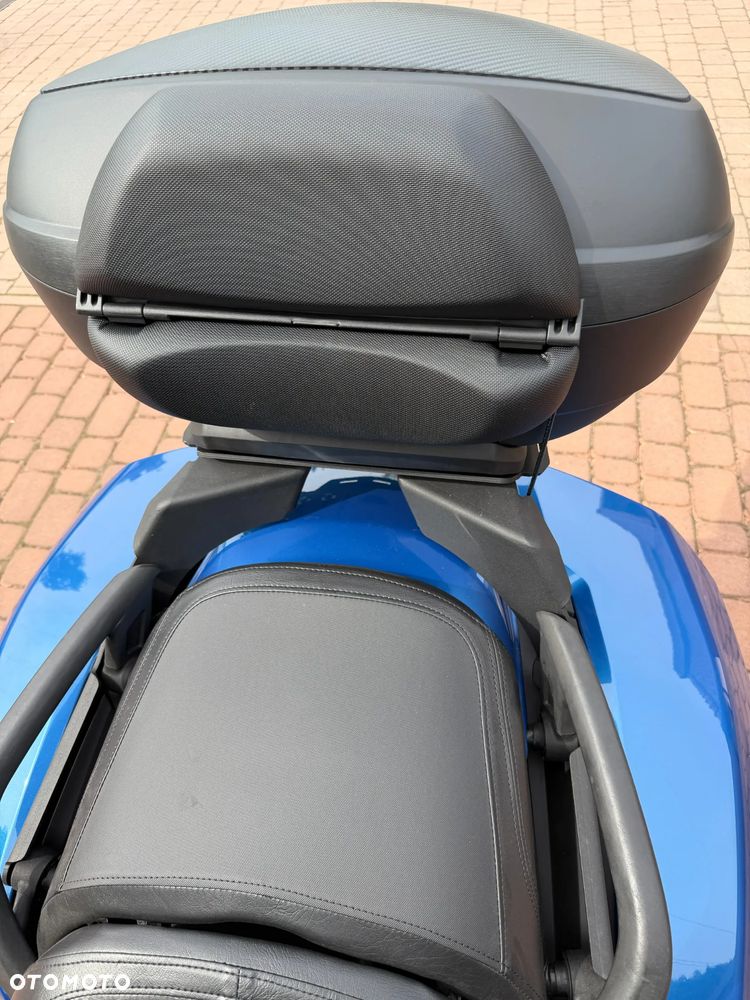 Can-Am Spyder - 7
