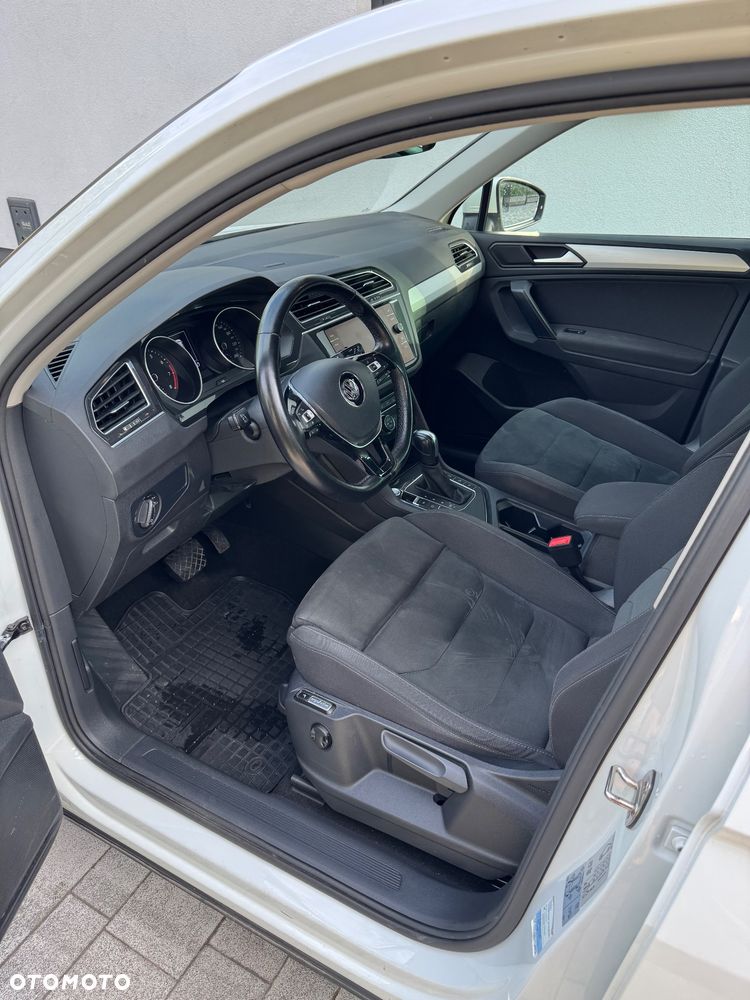 Volkswagen Tiguan 1.5 TSI EVO Comfortline DSG - 9