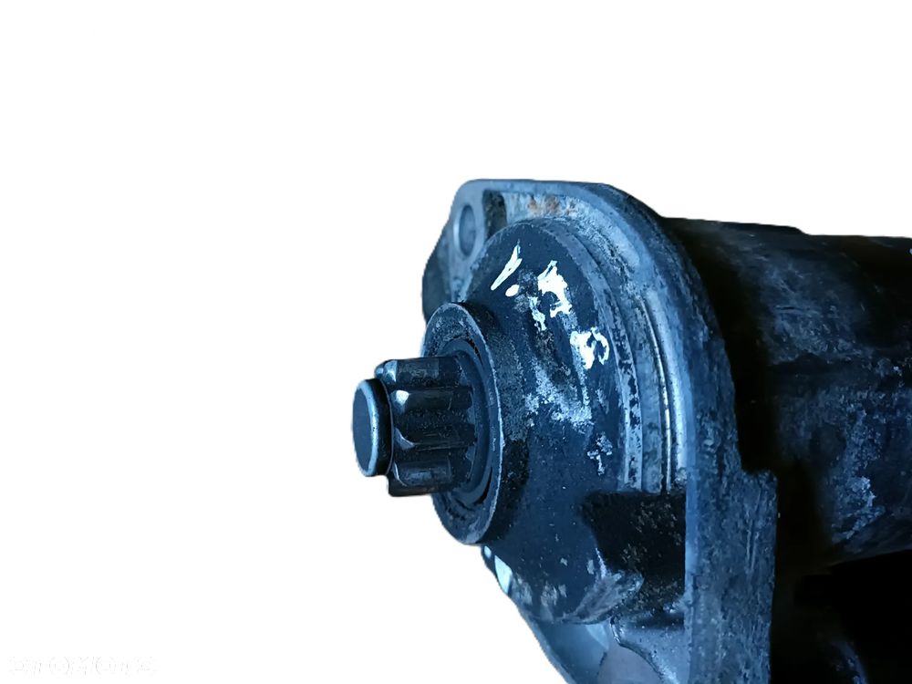 AUDI A3 8L 96-03 r. 1,6 B rozrusznik + - 3