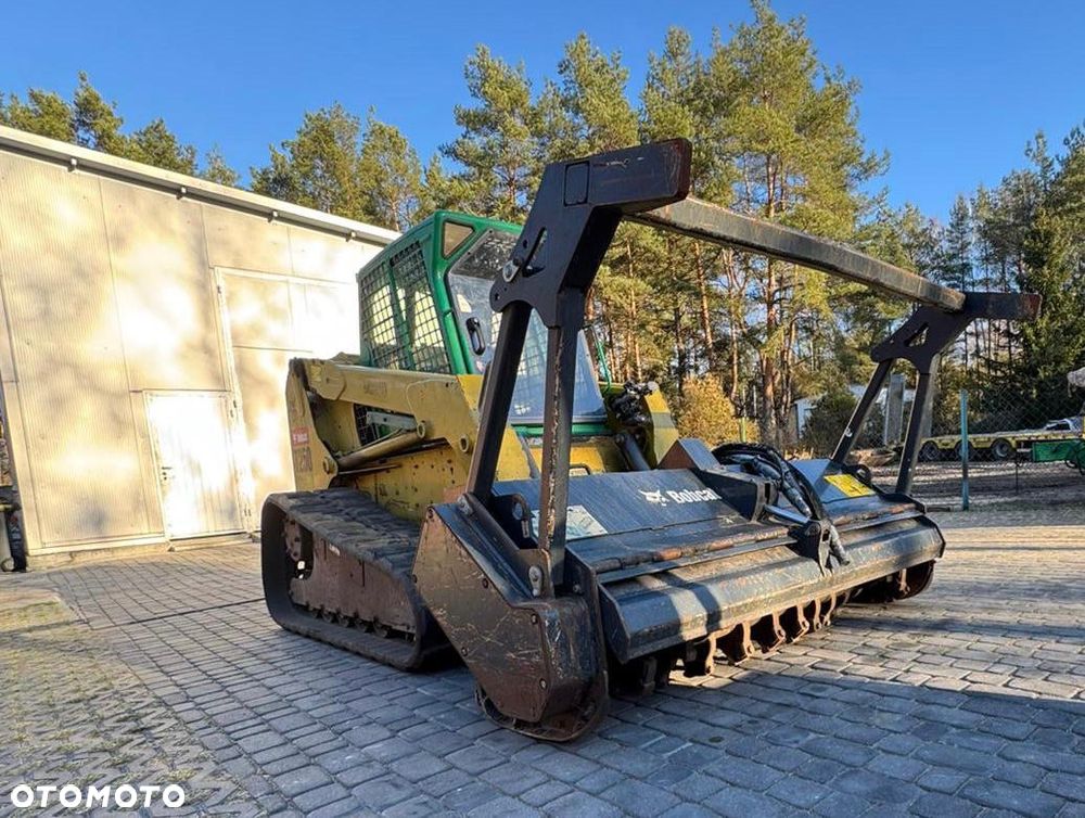 Bobcat T250 - 2