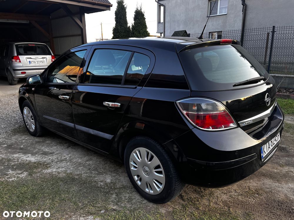 Opel Astra 1.4 - 7