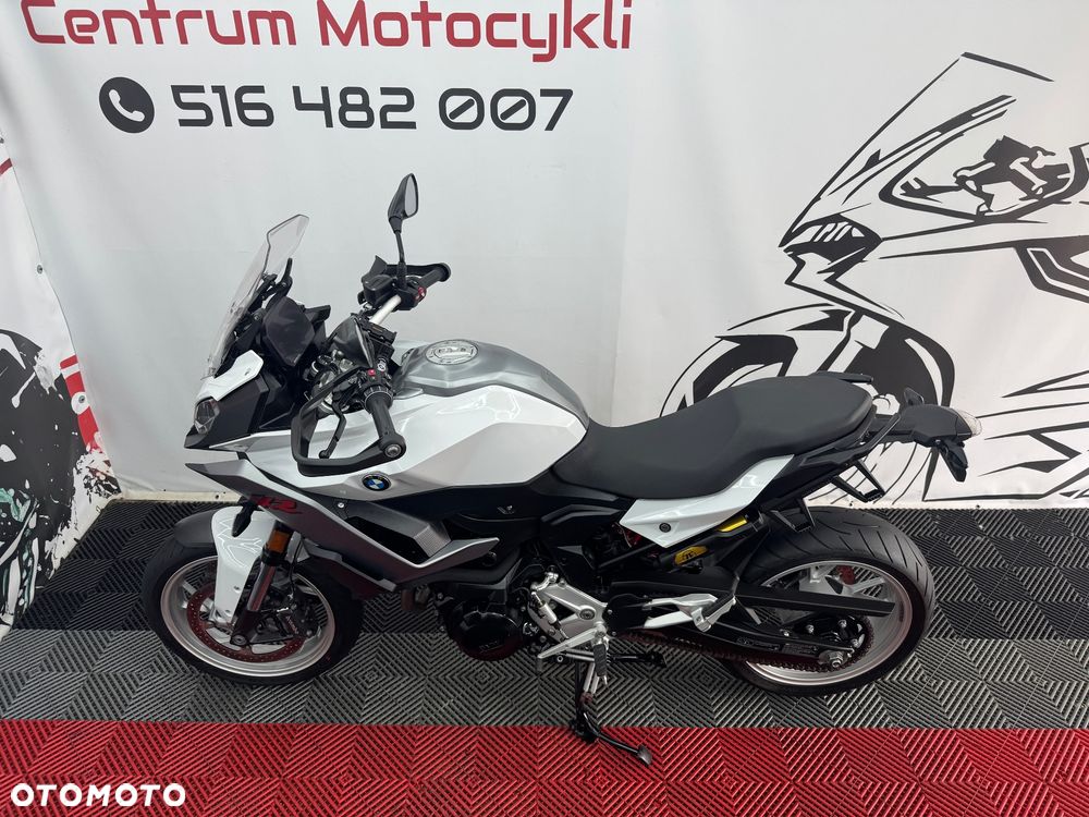 BMW XR - 7