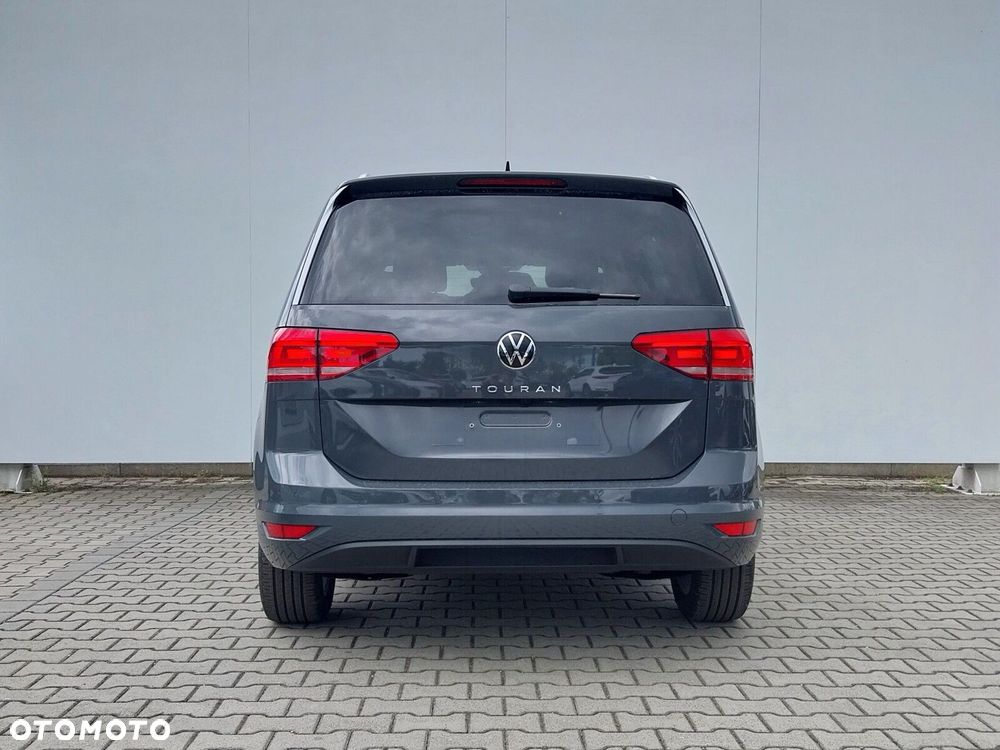Volkswagen Touran - 6