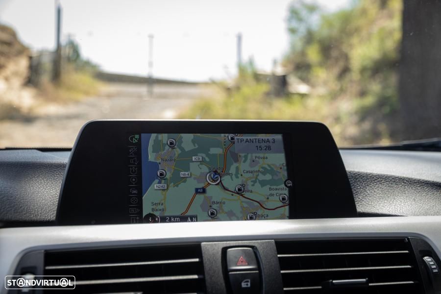 BMW 320 d xDrive Auto - 33