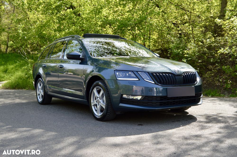 Skoda Octavia 2.0 TDI Style - 1