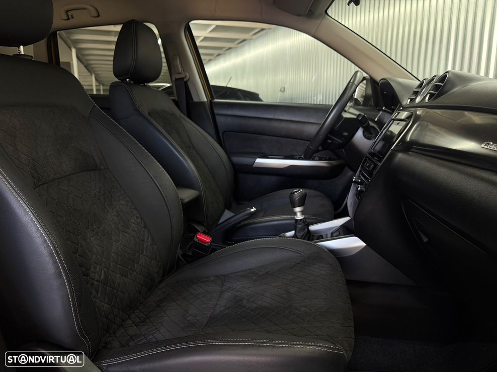 Suzuki Vitara 1.4T GLX 4WD Mild Hybrid - 23