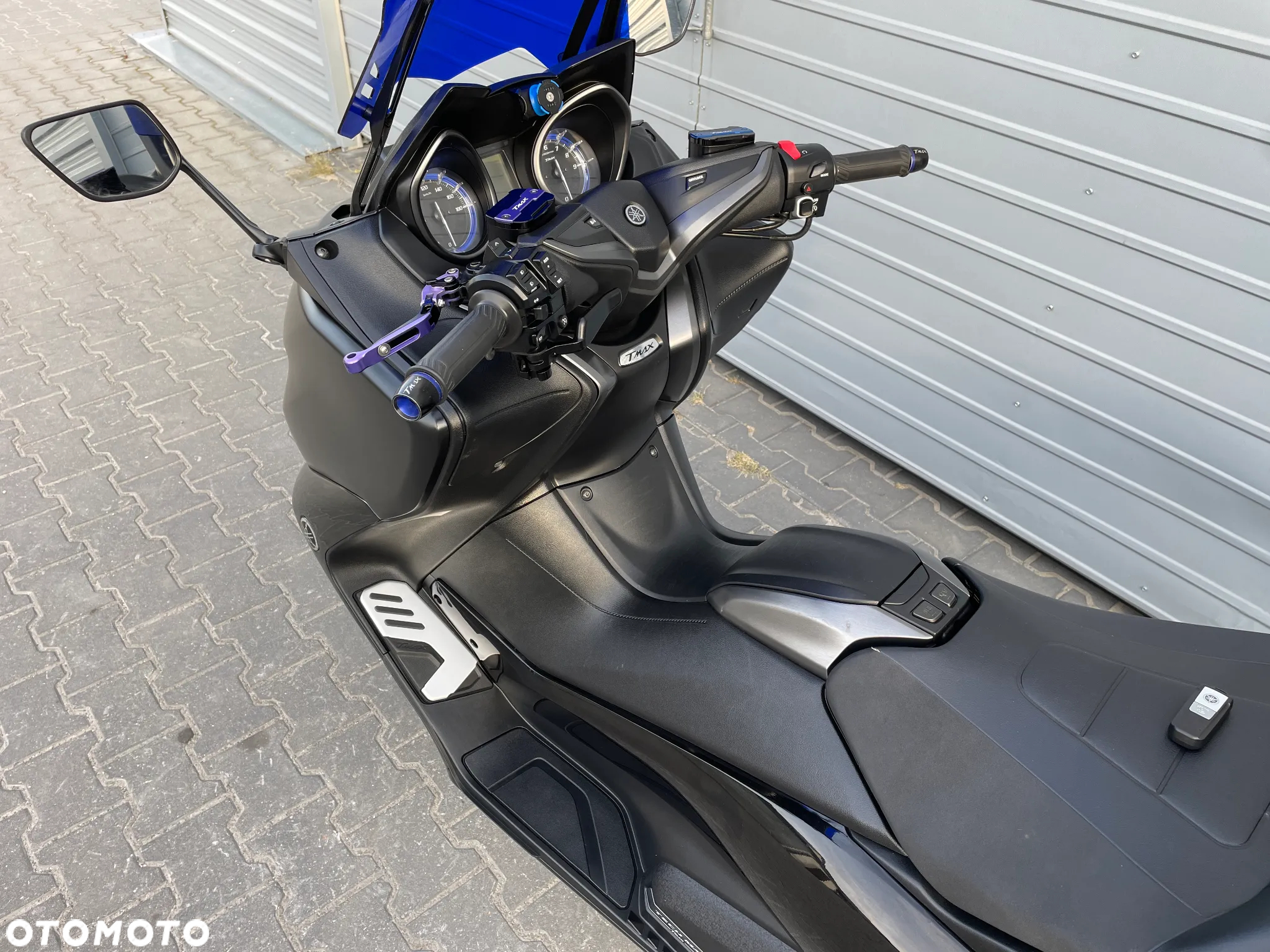 Yamaha Tmax - 13