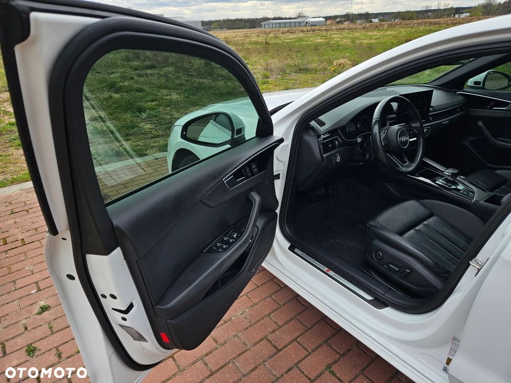 Audi A4 Limousine - 18