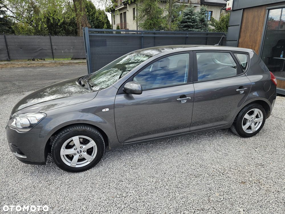 Kia Ceed 1.4 CVVT Spirit - 5